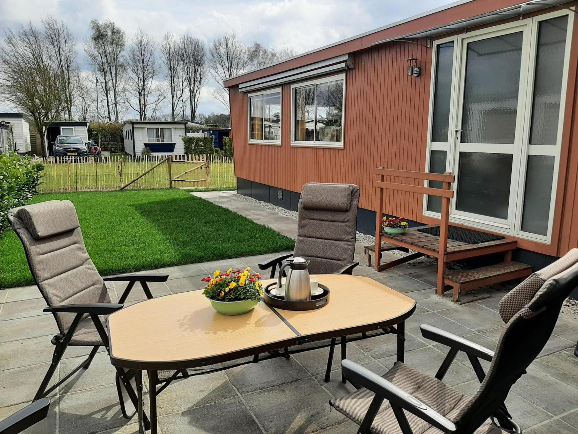 Cosy Holiday Home In Appelscha With Garden Exterior photo